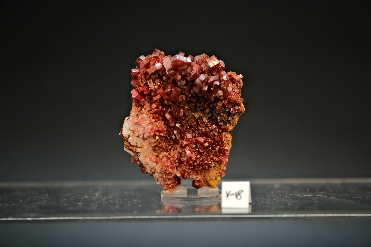 Vanadinite V-18