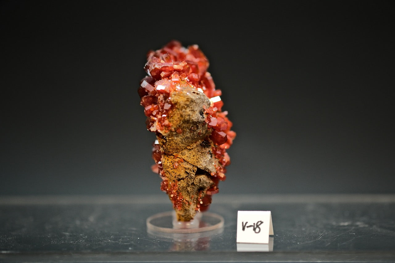 Vanadinite V-18